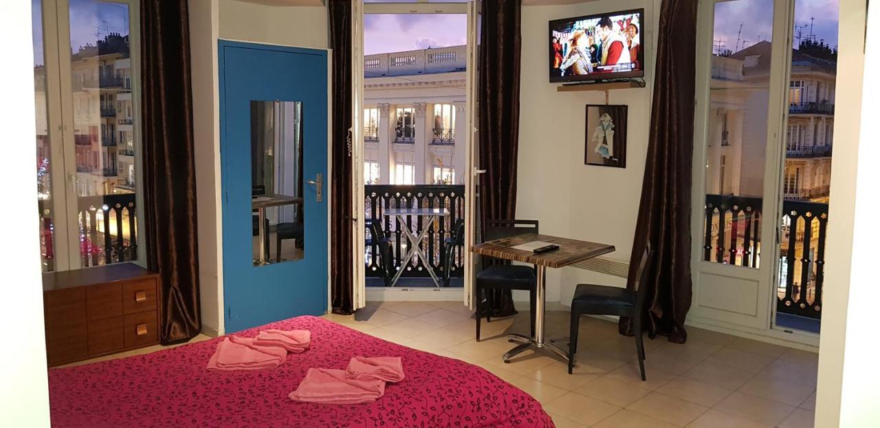 Adonis Aparthotel Nice