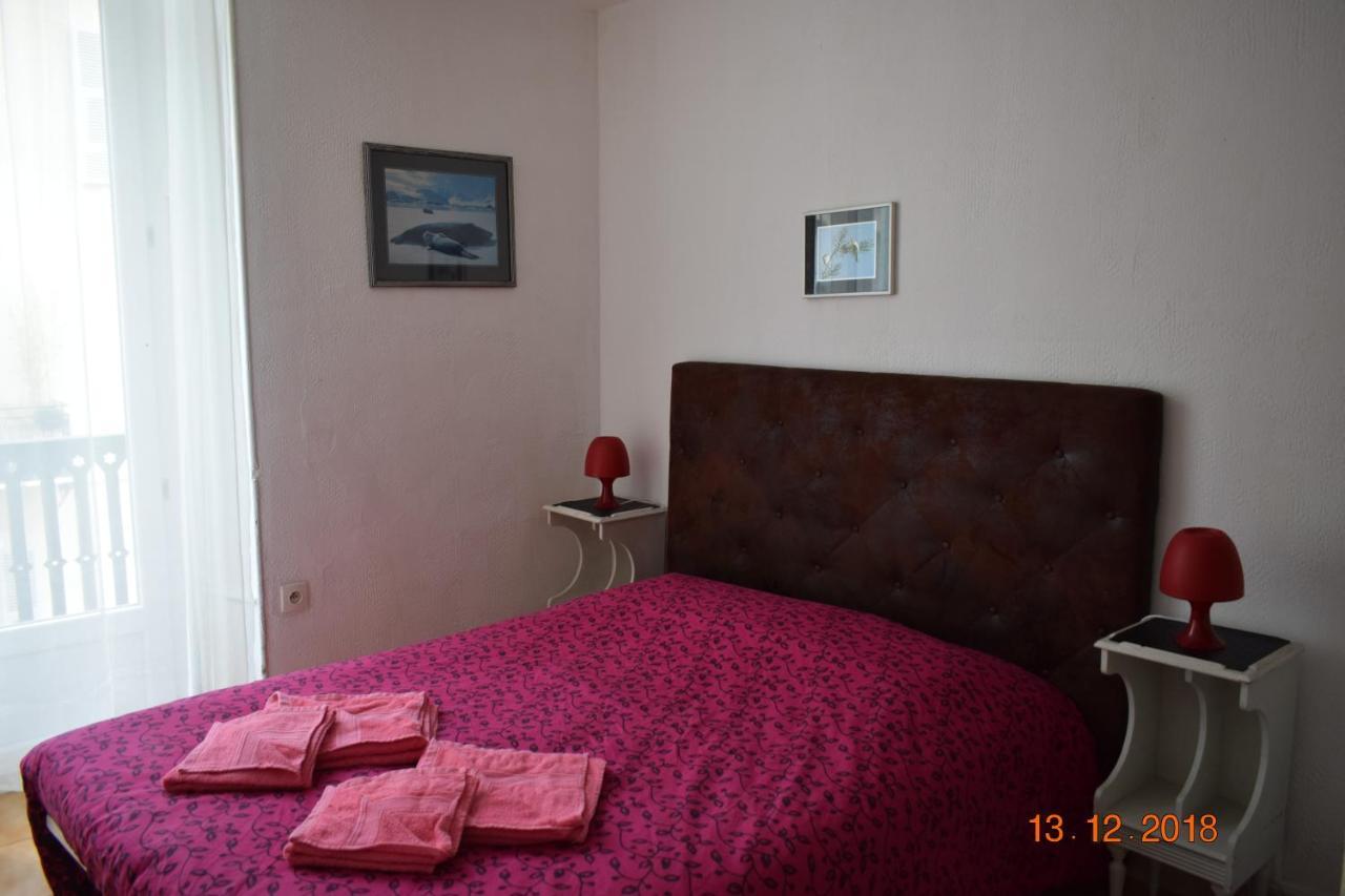 Adonis Aparthotel