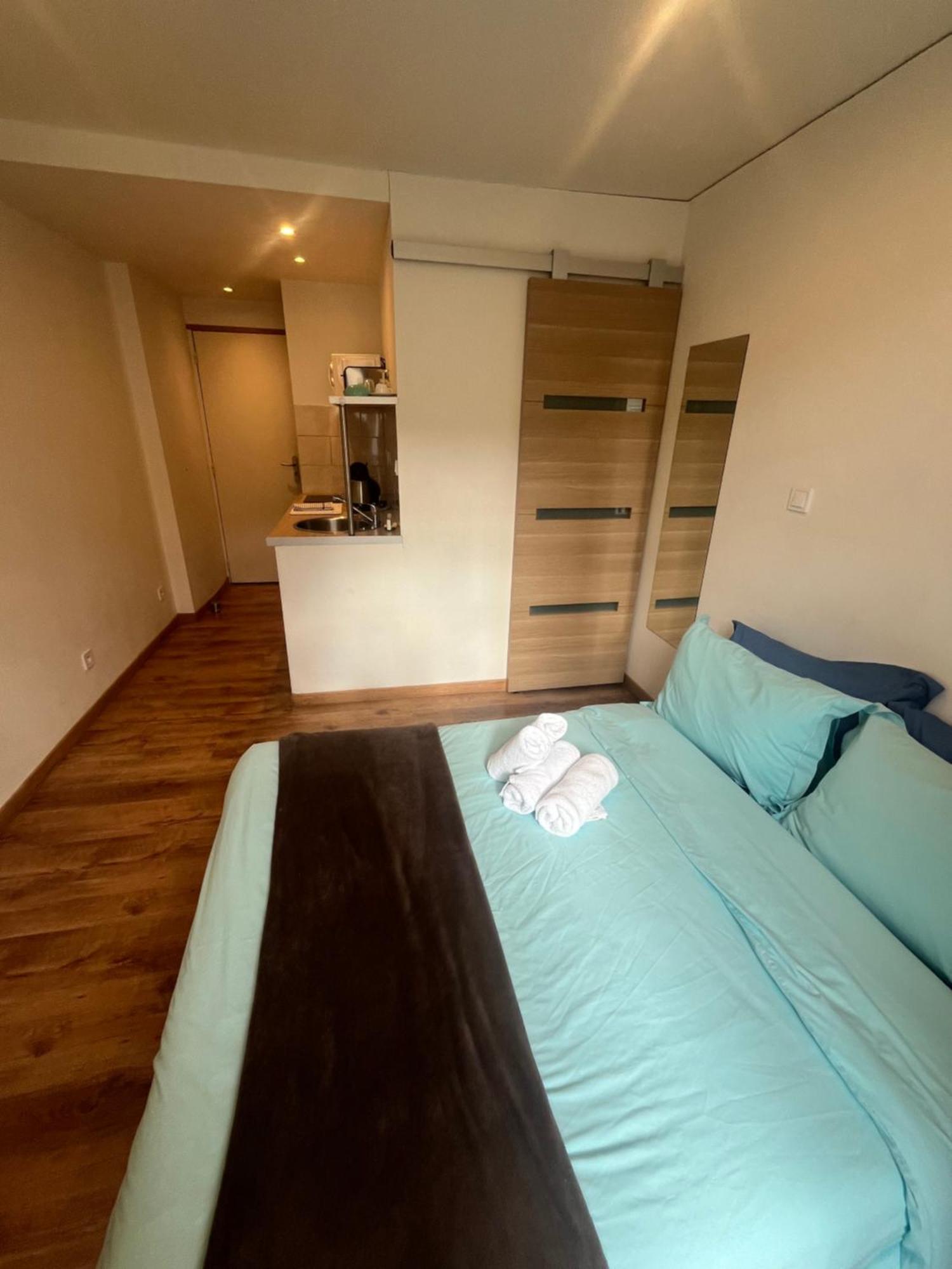 Adonis Aparthotel Nice
